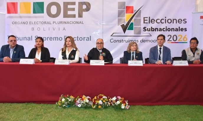 Elecciones Bolivianas en Crisis: Papeletas Equivocadas y Dudas en Santa Cruz