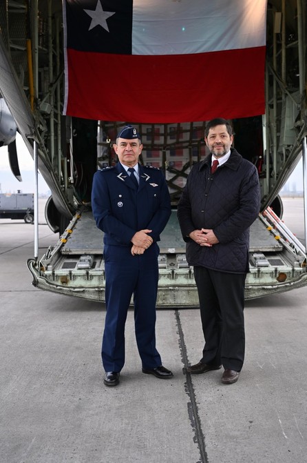 Chile hace un nuevo envío de ayuda humanitaria a Bolivia para enfrentar desabastecimiento