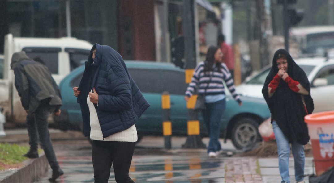 Senamhi emite alerta naranja ante ingreso de un surazo