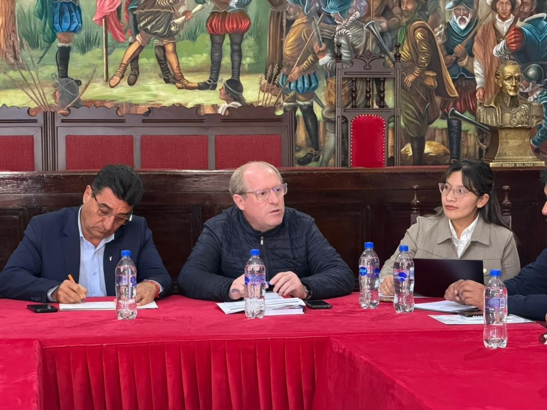 Alcaldías de Tarija y gobierno avanzan hacia la asignación de fondos de salvataje financiero - Alcaldías de Tarija y gobierno avanzan hacia la asignación de fondos de salvataje financiero
