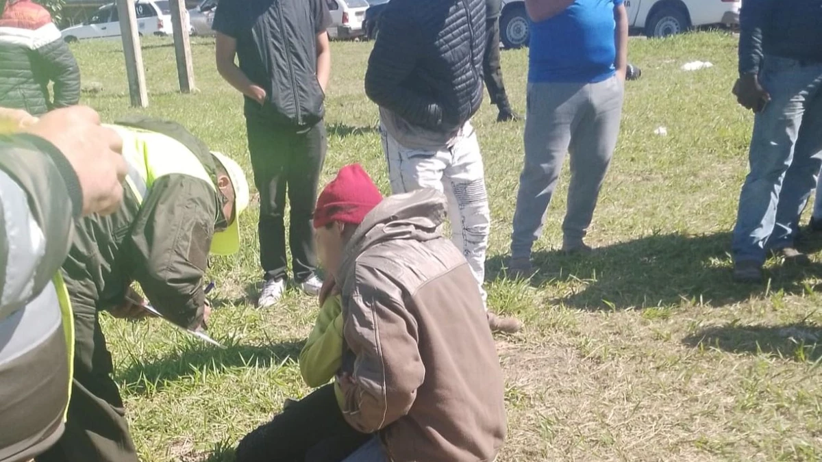 Accidente: mujer a bordo de una motocicleta suelta a su bebé de sus brazos y éste muere al caer Accidente: mujer a bordo de una motocicleta suelta a su bebé de sus brazos y éste muere al caer