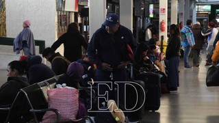 Mother of girl allegedly sold found about to travel to Chile with her other 3 children