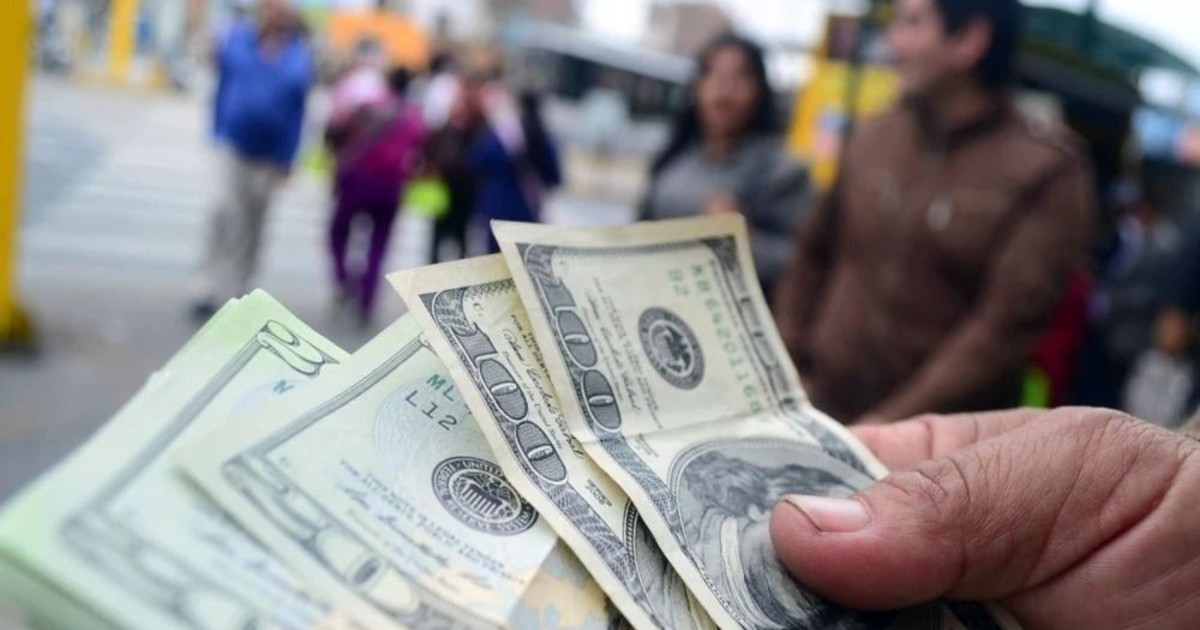 Dólar en ascenso: Cotización alcanza Bs 10,40