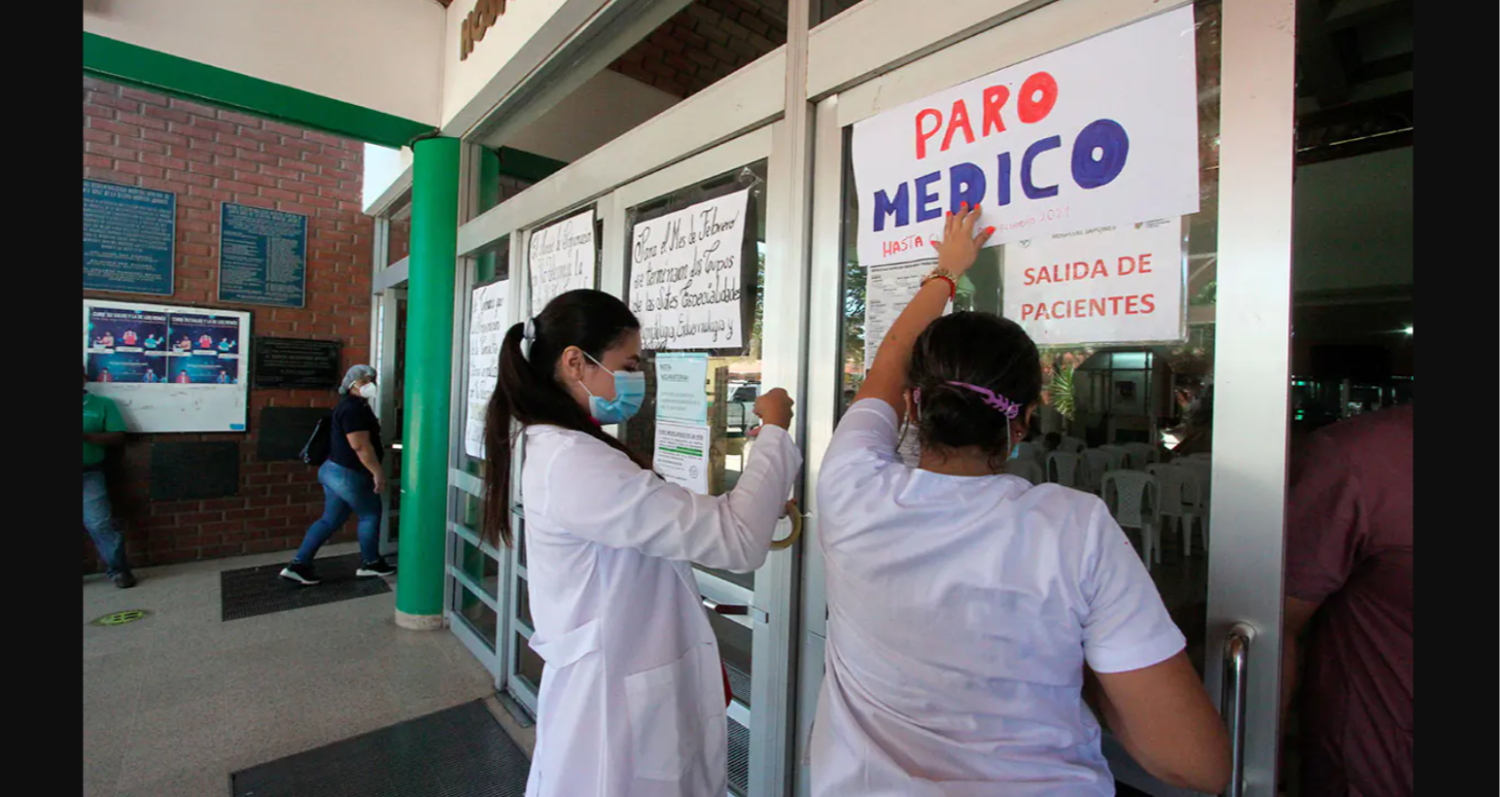 Profesionales de salud en Bolivia anuncian paro nacional por falta de pago de salarios