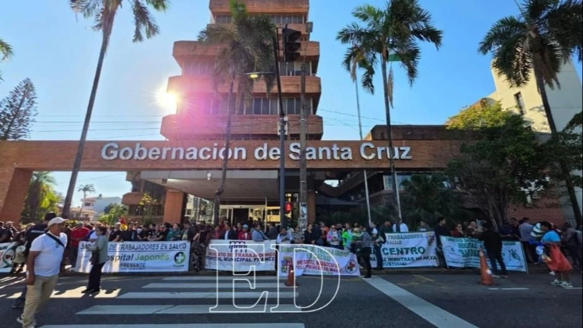 Gobernación de Santa Cruz anuncia pago al sector salud tras recibir desembolso del Ministerio de Economía Gobernación de Santa Cruz anuncia pago al sector salud tras recibir desembolso del Ministerio de Economía