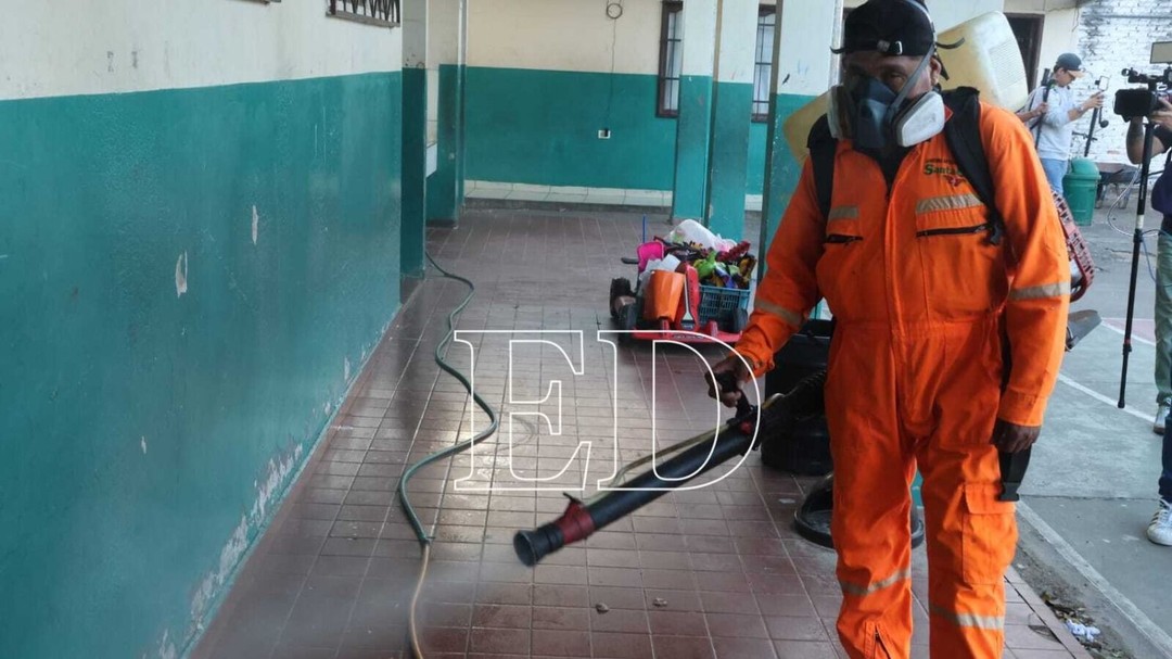 Retorno a clases: Alcaldía desinfecta colegios y elimina criaderos de mosquitos en Santa Cruz de la Sierra- Retorno a clases: Alcaldía desinfecta colegios y elimina criaderos de mosquitos en Santa Cruz de la Sierra