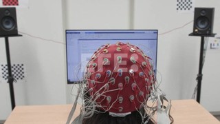'You're not listening to me'; or yes, people can attend to two conversations at once