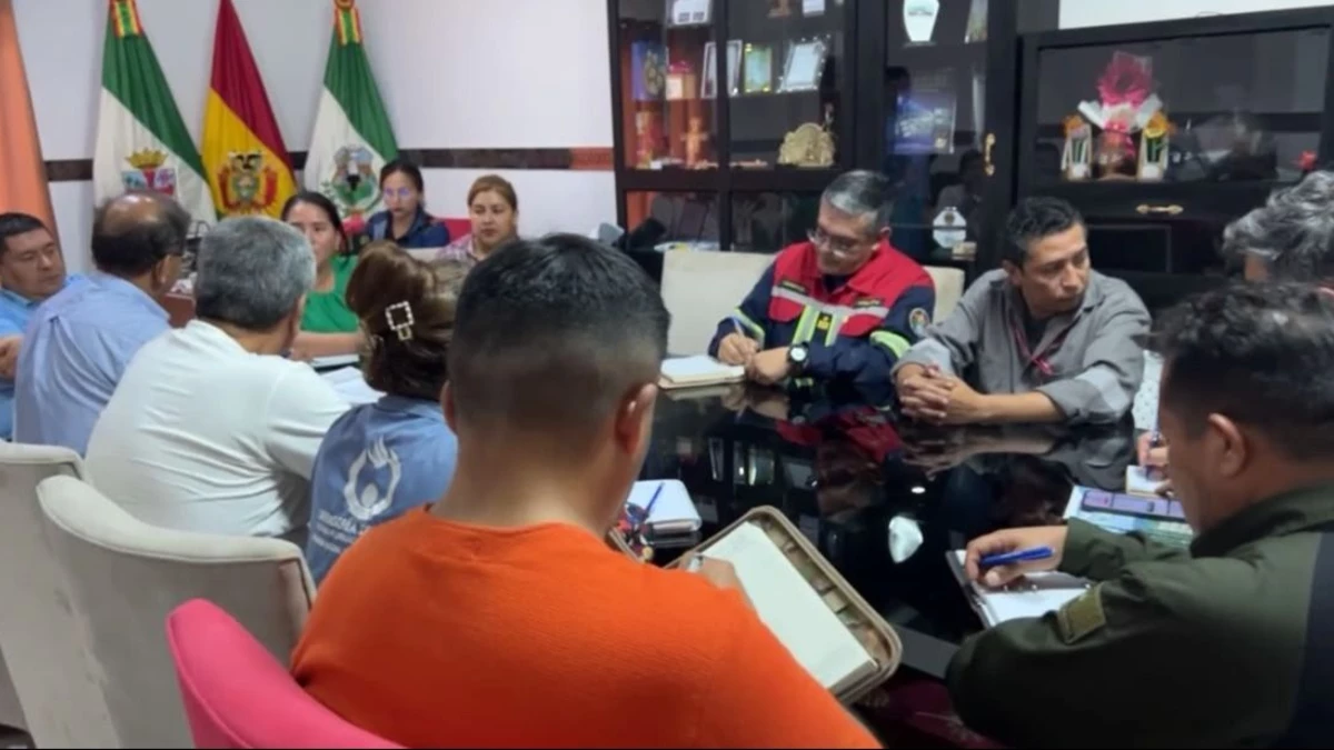 Autoridades de Puerto Suárez se reúnen de emergencia para reactivación del COEM