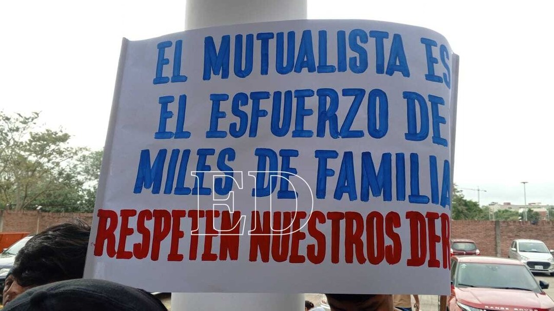 Hoy definen la situación jurídica de los ex magistrados del TCP por el caso Mutualista; gremiales presionan fuera del juzgado- Hoy definen la situación jurídica de los ex magistrados del TCP por el caso Mutualista; gremiales presionan fuera del juzgado