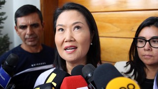 Fujimori visits deadly fire site, plans quake zone trip as president-elect