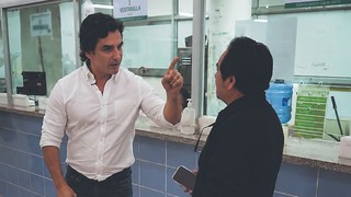 Bolivia mayor threatens layoffs over health strike