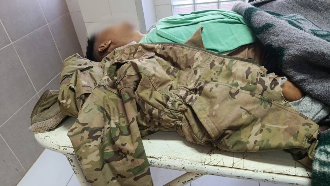 Após mortes em uma mina em Huanuni, parente de um soldado falecido questiona as condições de segurança.