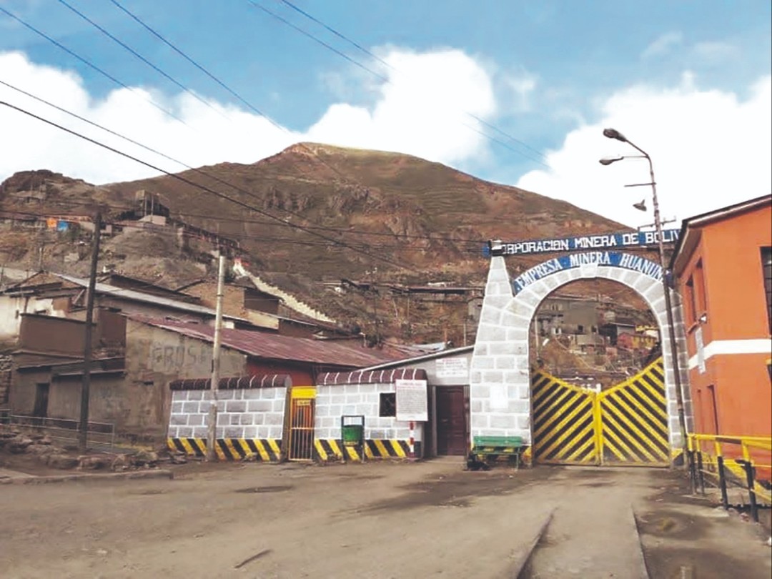 Ataque en Oruro para robar minerales causa cuatro muertes en Huanuni