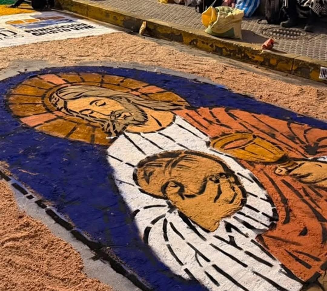 Corpus Christi viste a la ciudad de Cochabamba de colores y mucha fe