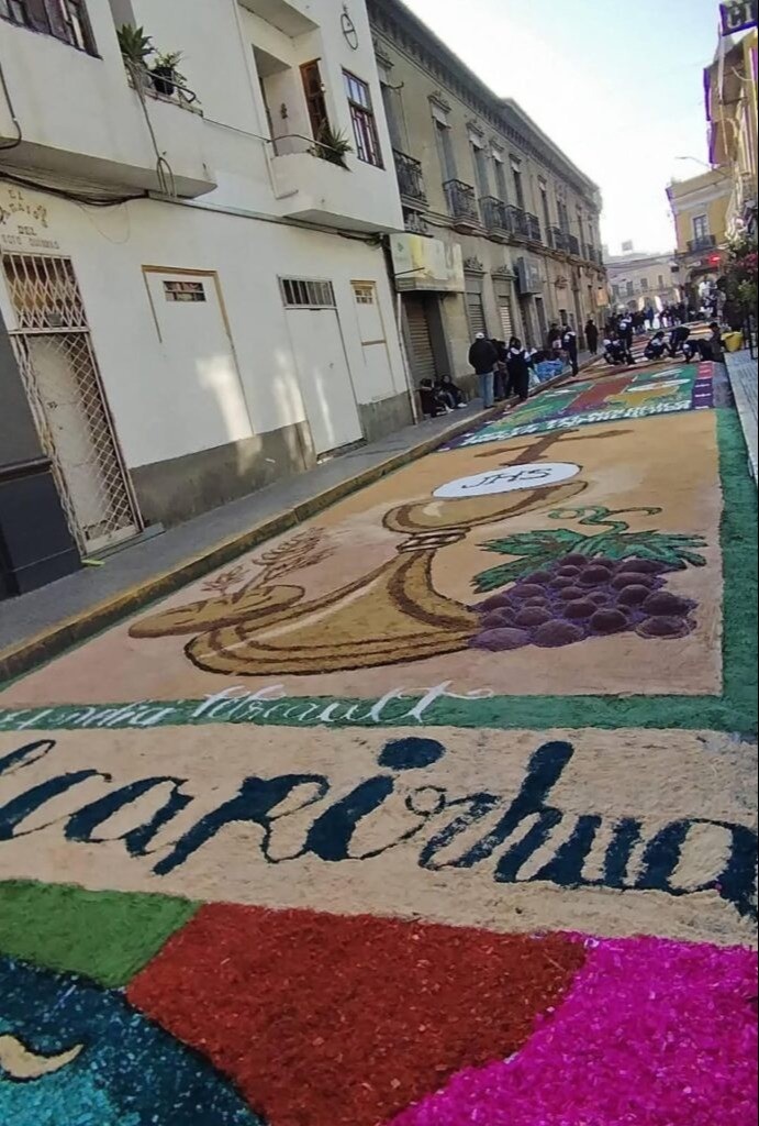 Corpus Christi viste a la ciudad de Cochabamba de colores y mucha fe