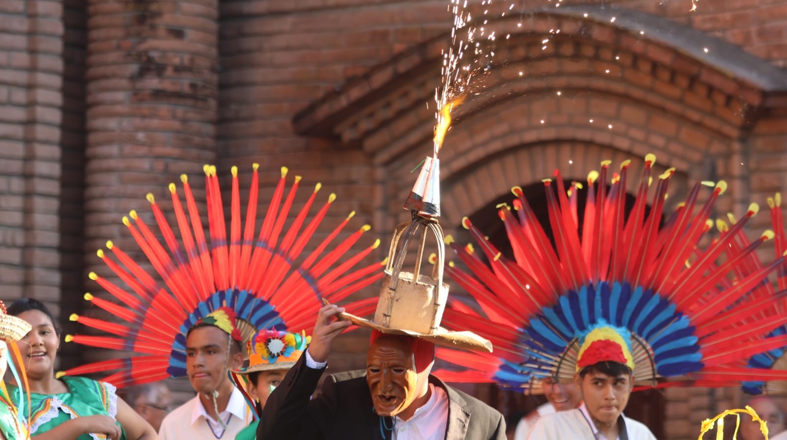 Celebración de Corpus Christi en la catedral cruceña /Fotos: Fuad Landívar
