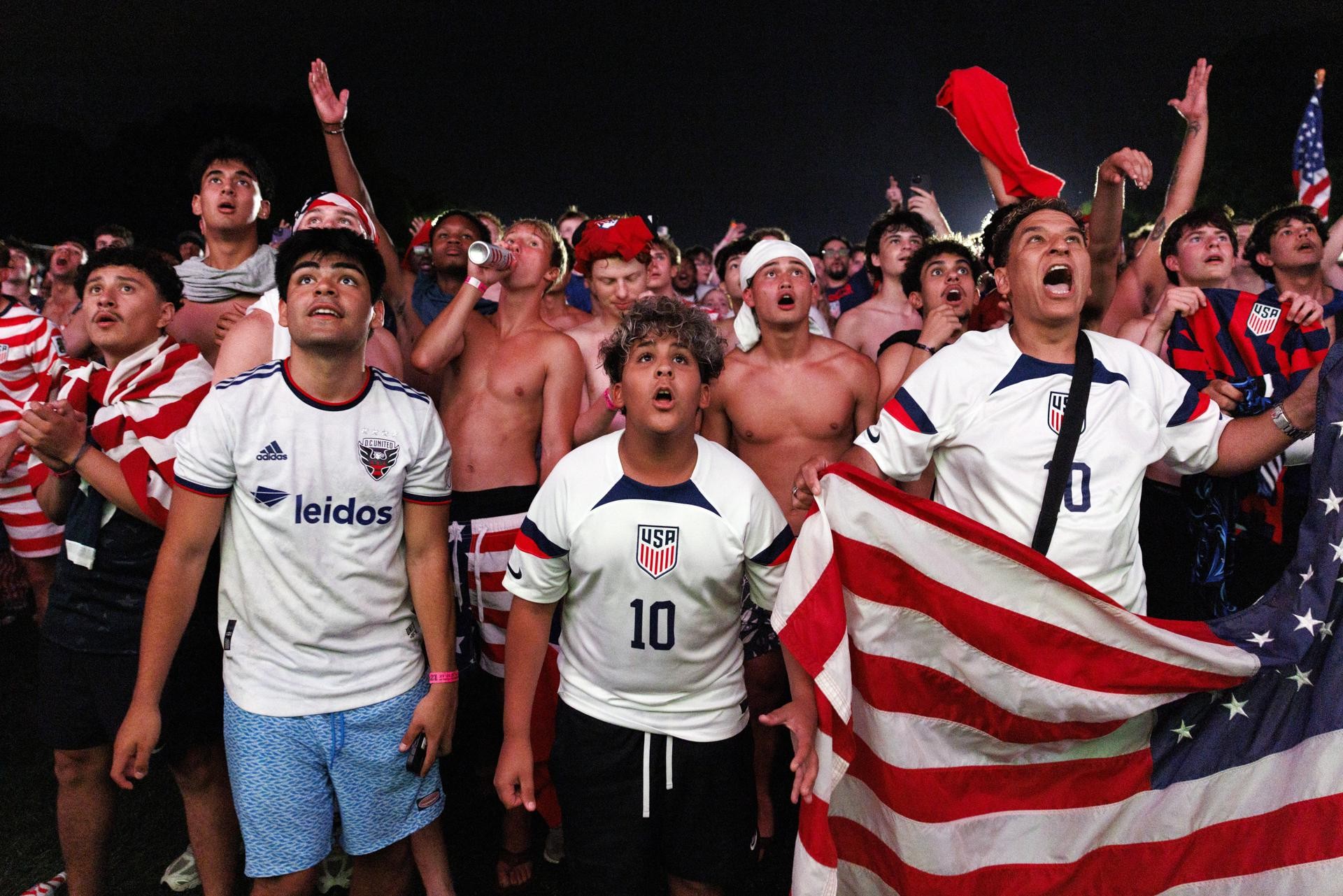 Así viven los hinchas el Mundial 2026 /Fotos: EFE