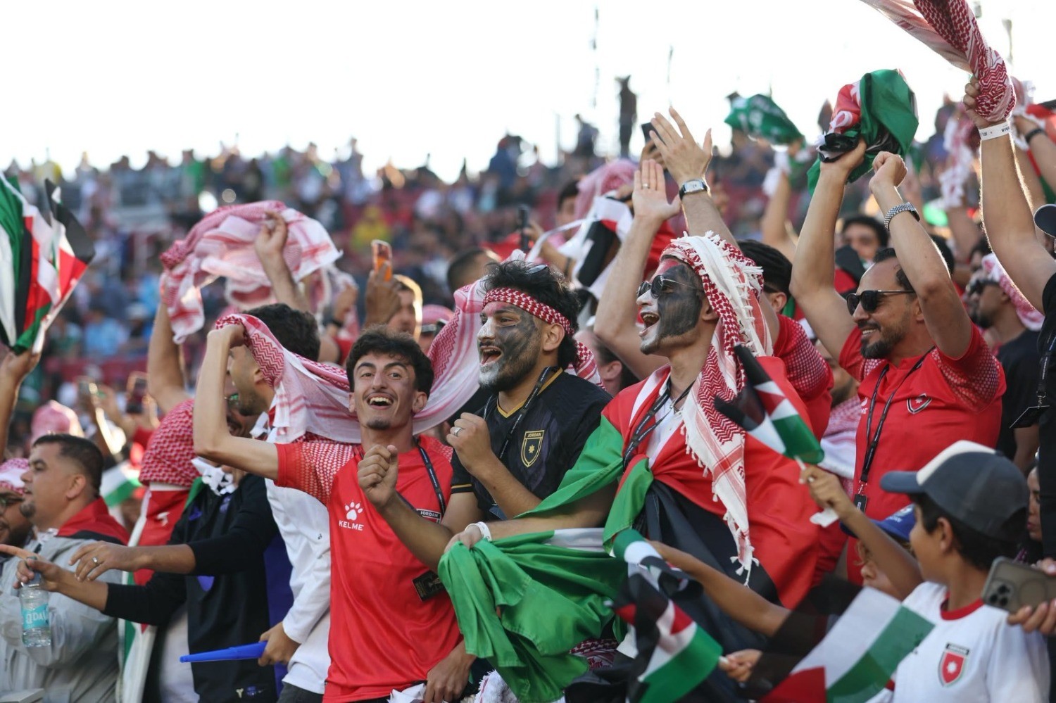 La locura por las selecciones en el Mundial de Fútbol 2026  suma y sigue /Fotos: EFE
